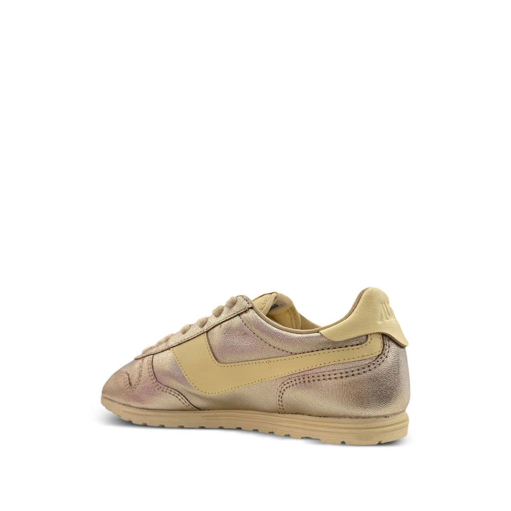 Golden Logo Sneakers 2