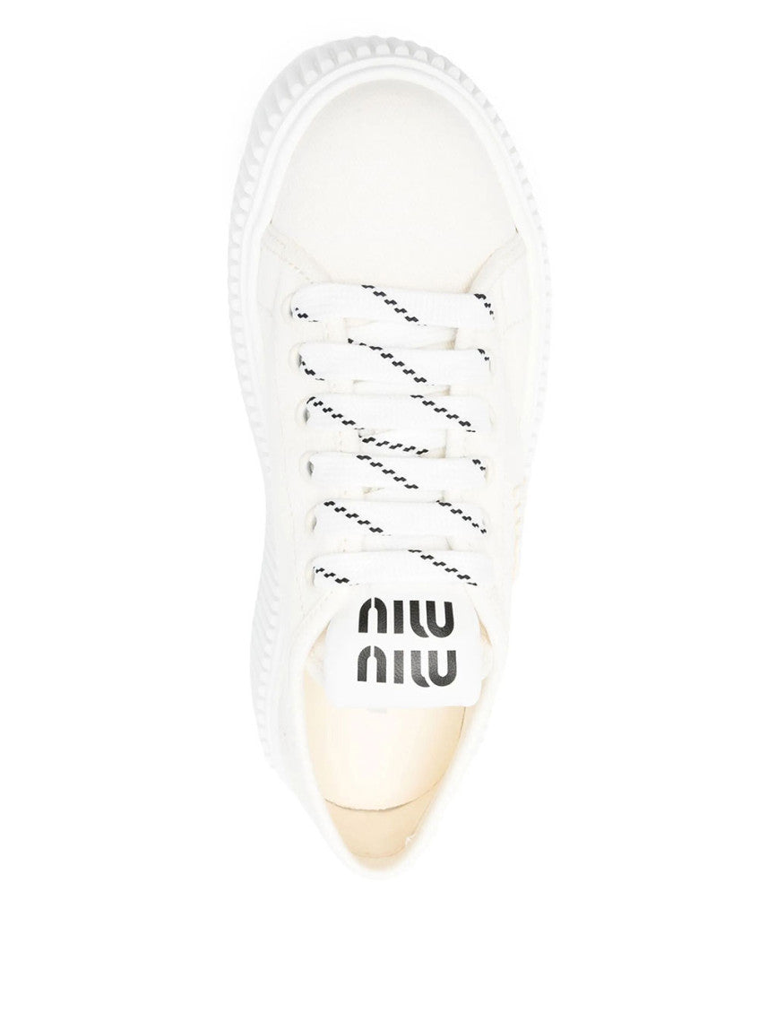 White Logo Sneakers 4