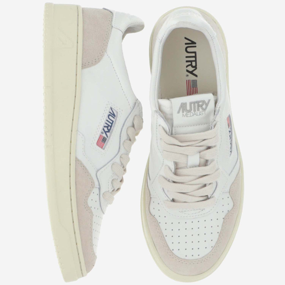 White Autry 01 Sneakers 2