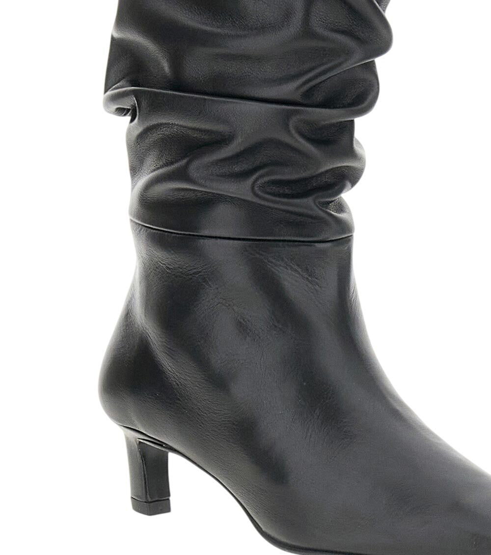 Black Leather Boots 4