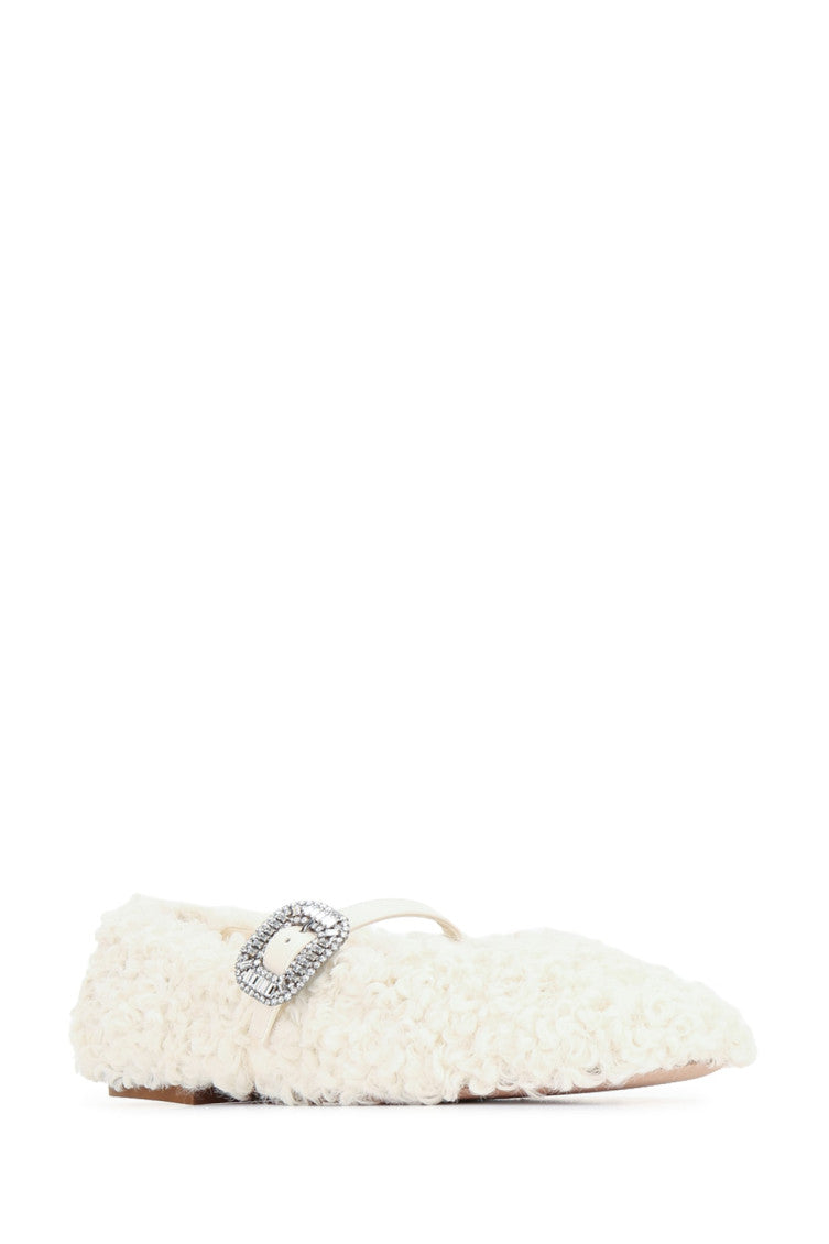 White Round-toe Ballet Flats 2