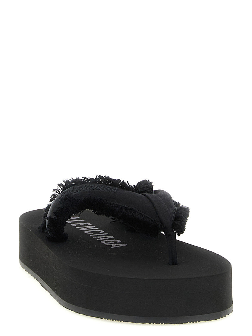 Black Slip-on Slippers 3