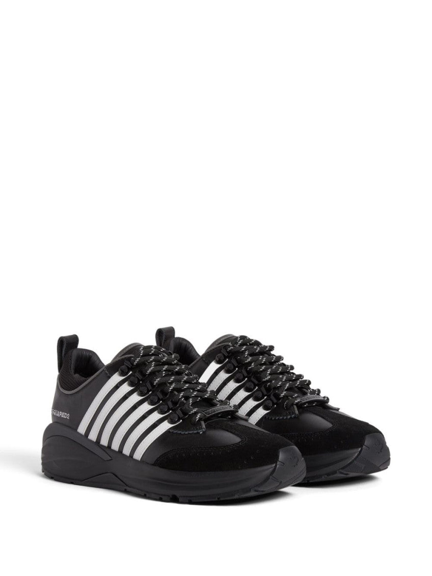 Black Low Top Sneakers 3