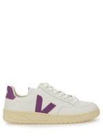 White Logo Sneakers 1