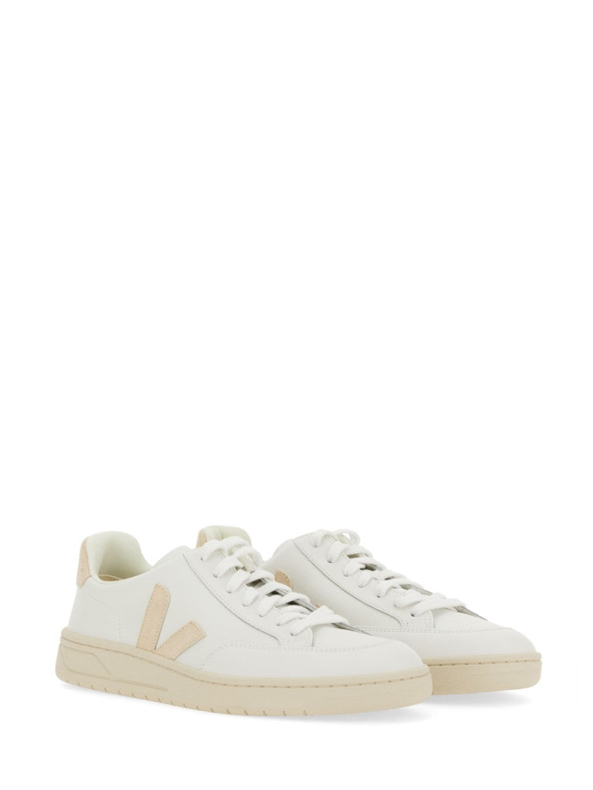 White  Logo Sneakers 2