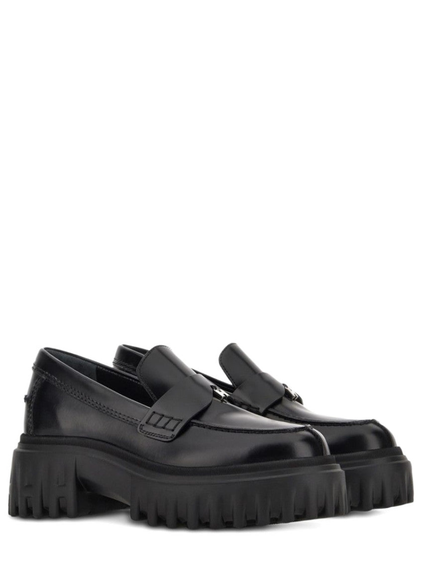 Black Solid Loafers 2