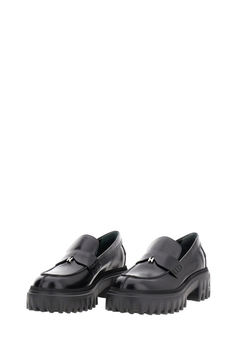 Black Solid Loafers 3