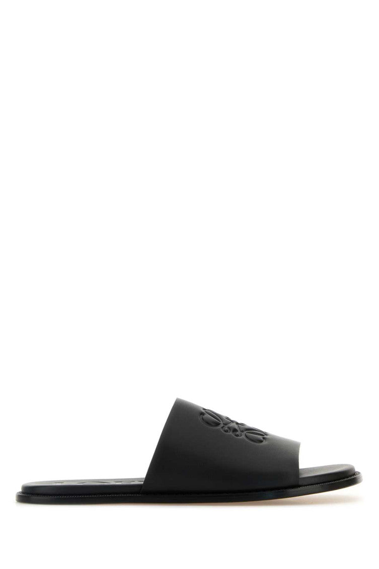 Black Logo Slides 1