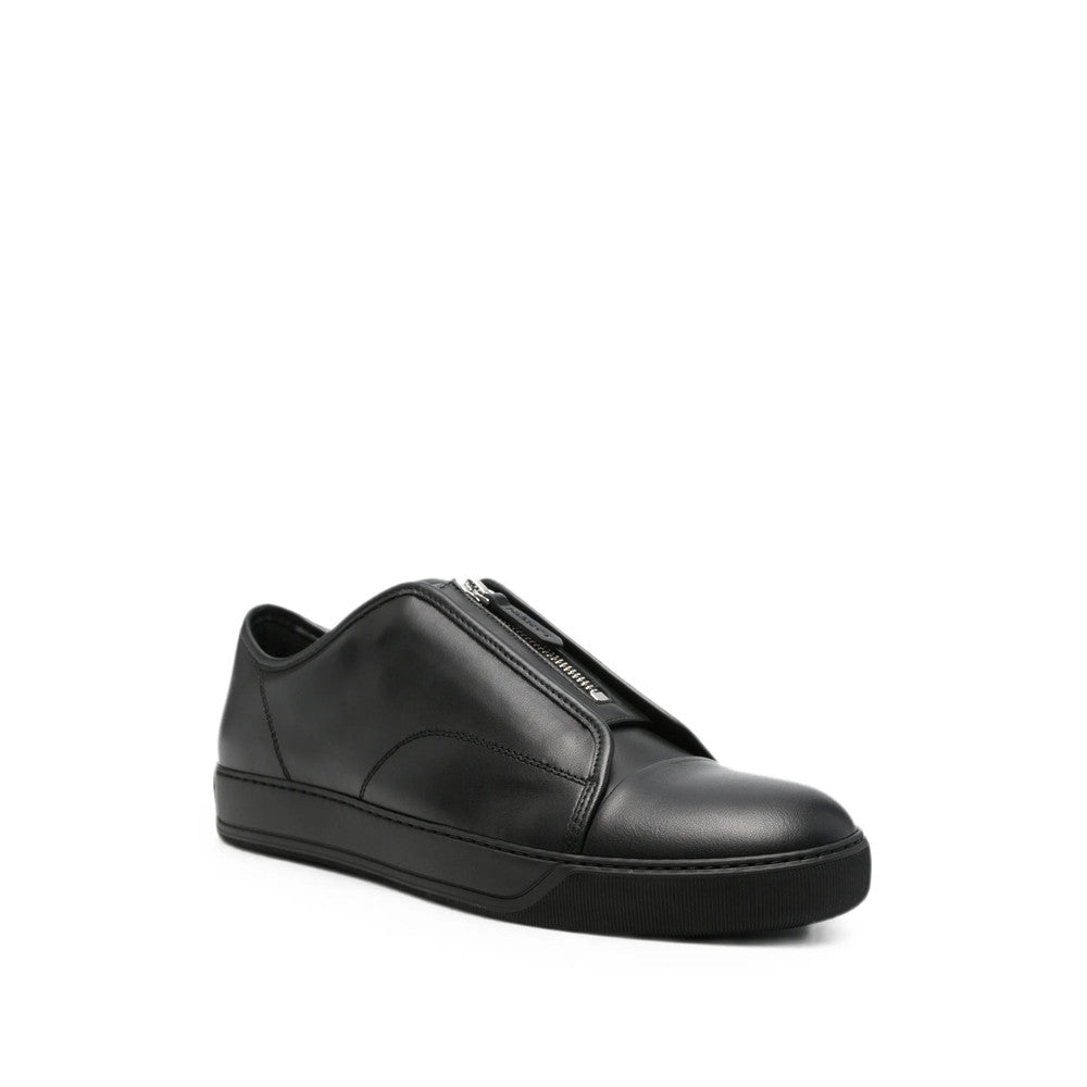 Black Zipper Sneakers 2