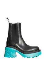 Black Solid Flash Boots 1