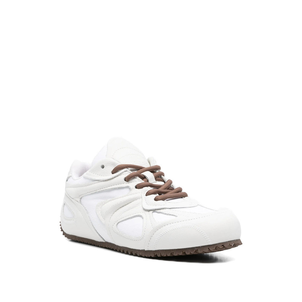 White Runner Sneakers 2