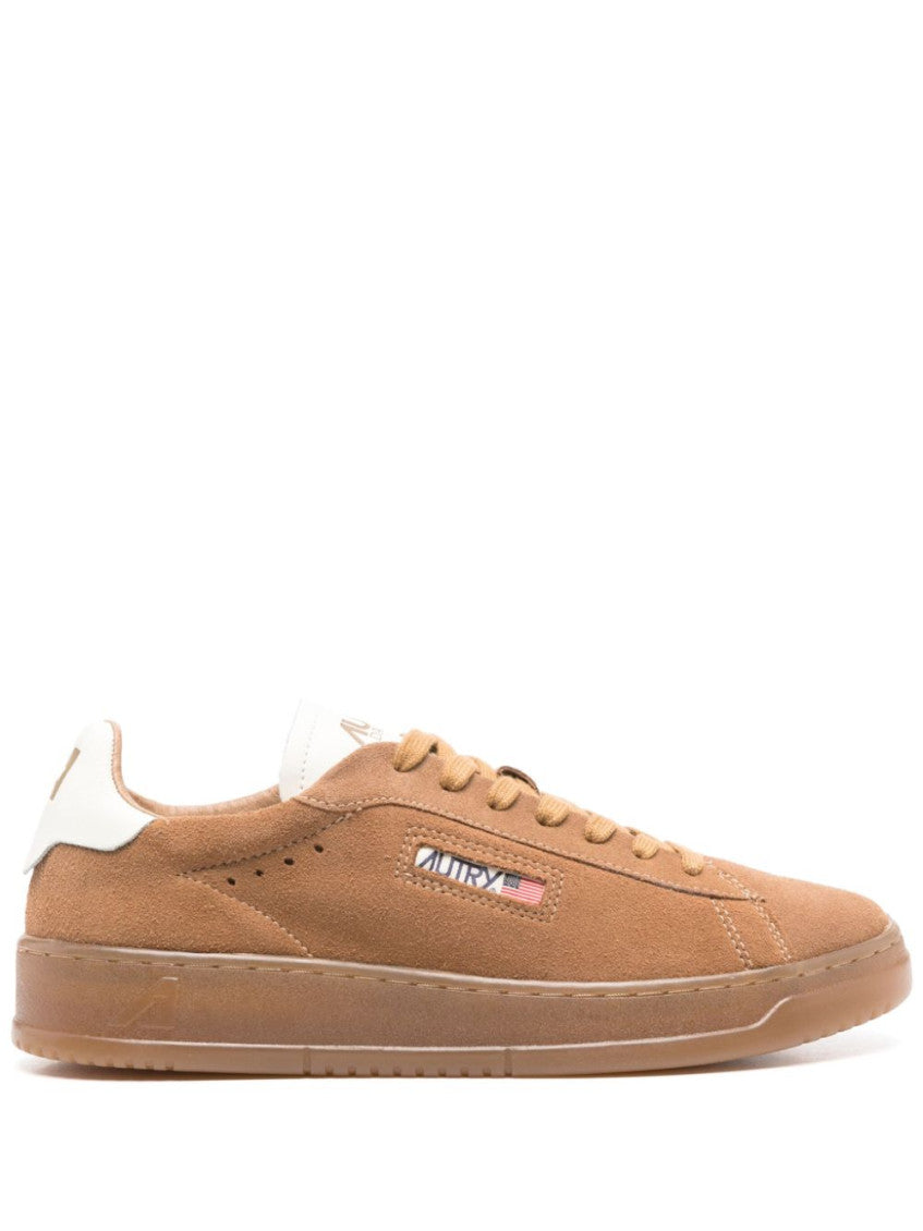 Brown Low Top Sneakers 1