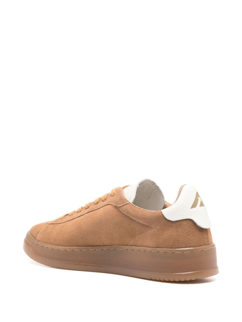 Brown Low Top Sneakers 4