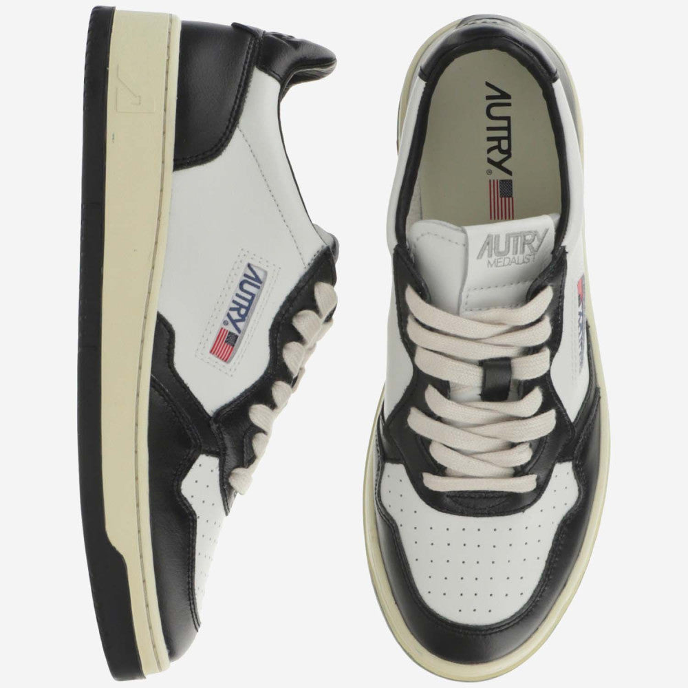 Black White Side Logo Sneakers 2