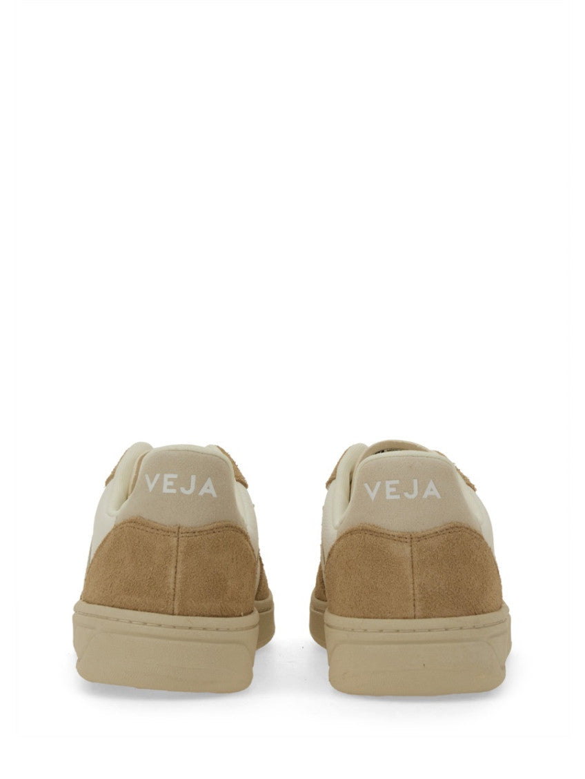 White Logo Sneakers 4