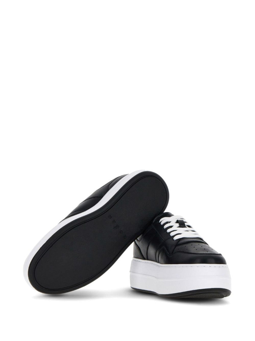Black H670 Lace Up Sneakers 2