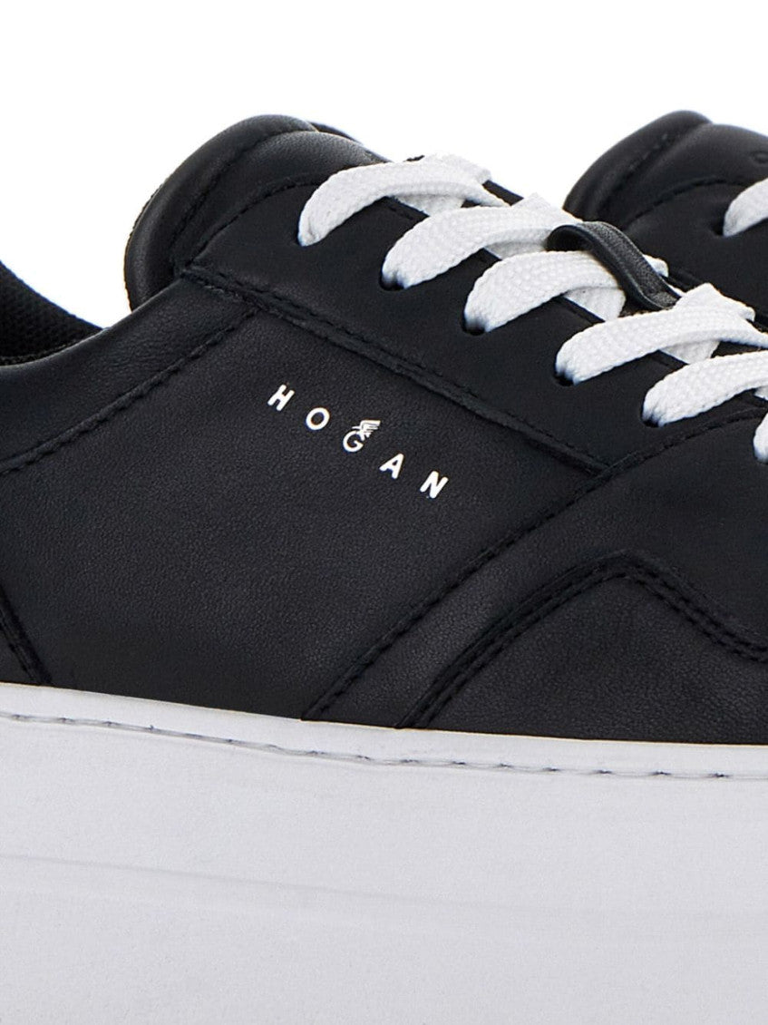 Black H670 Lace Up Sneakers 3