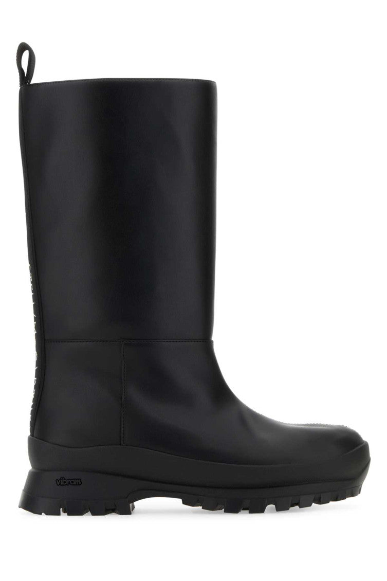 Black Trace Turbo Boots 1