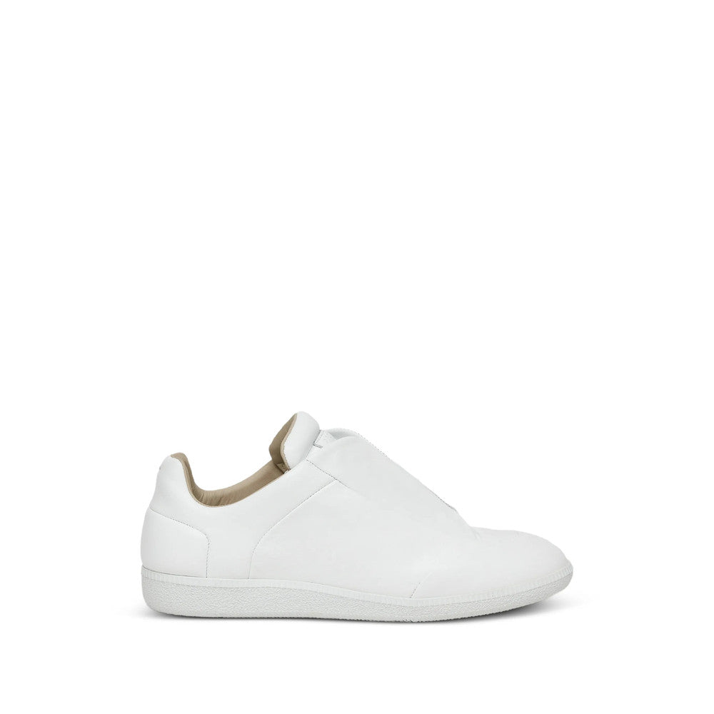 White Classic Sneakers 1