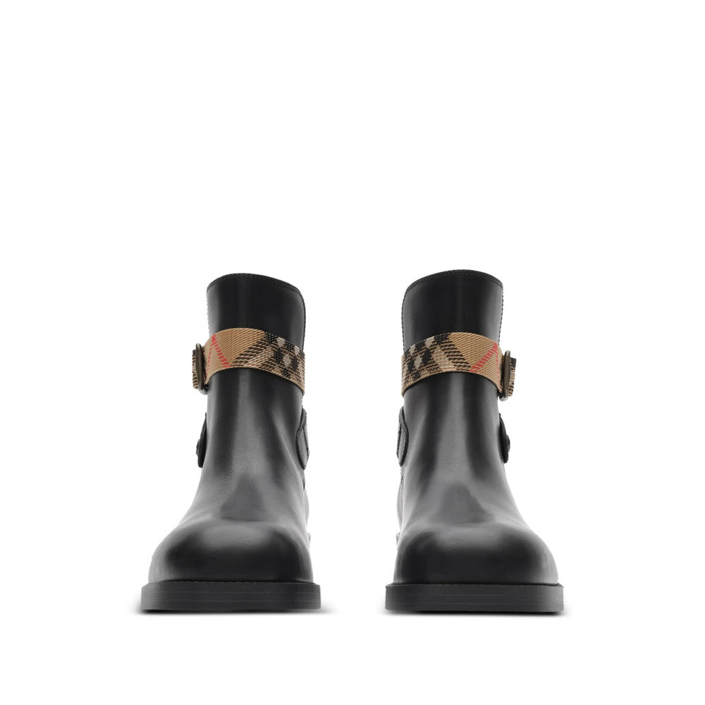 Black Checks Huntley Boots 4
