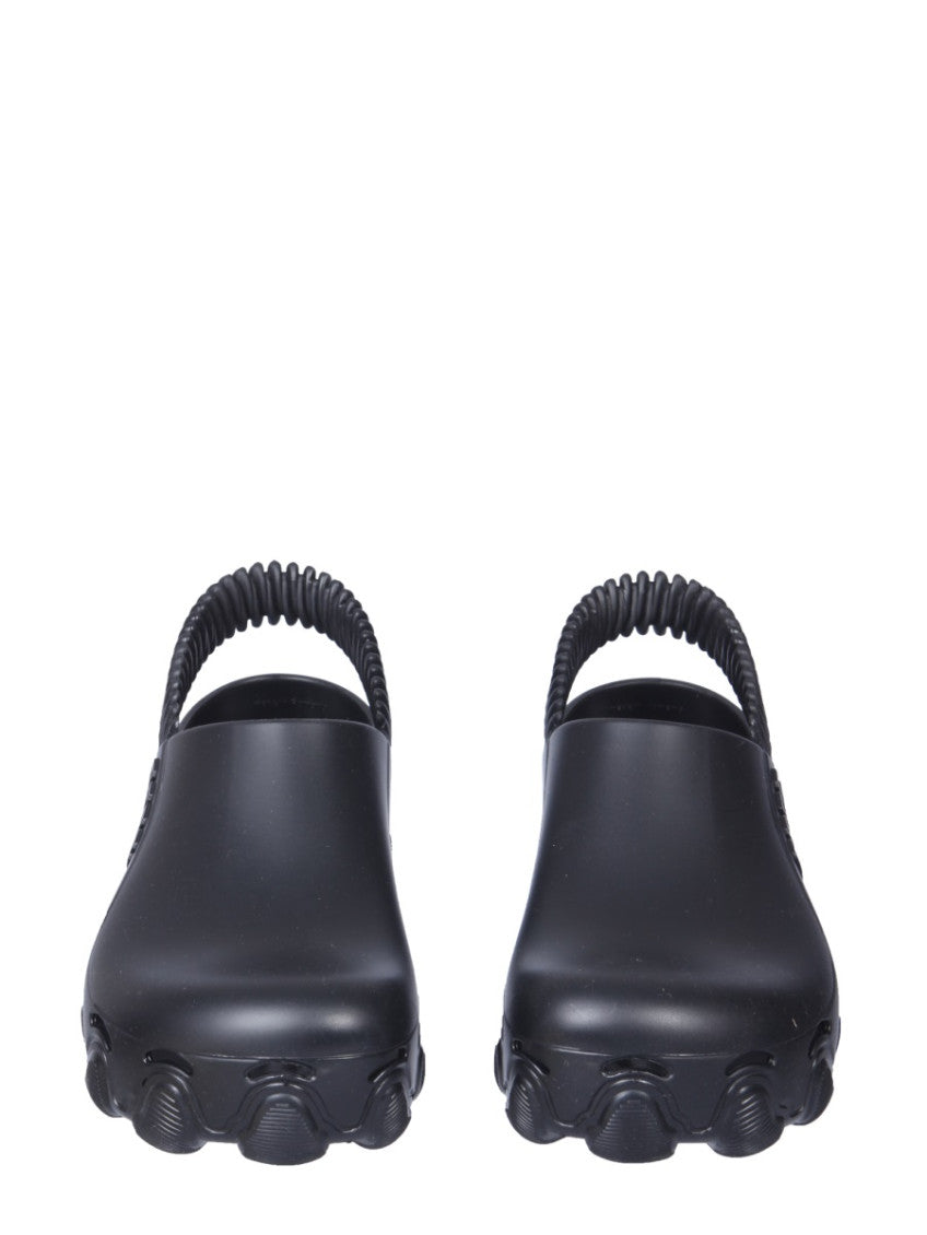 Black Solid Sandals 2