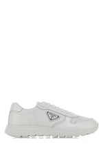 White Logo Sneakers 1