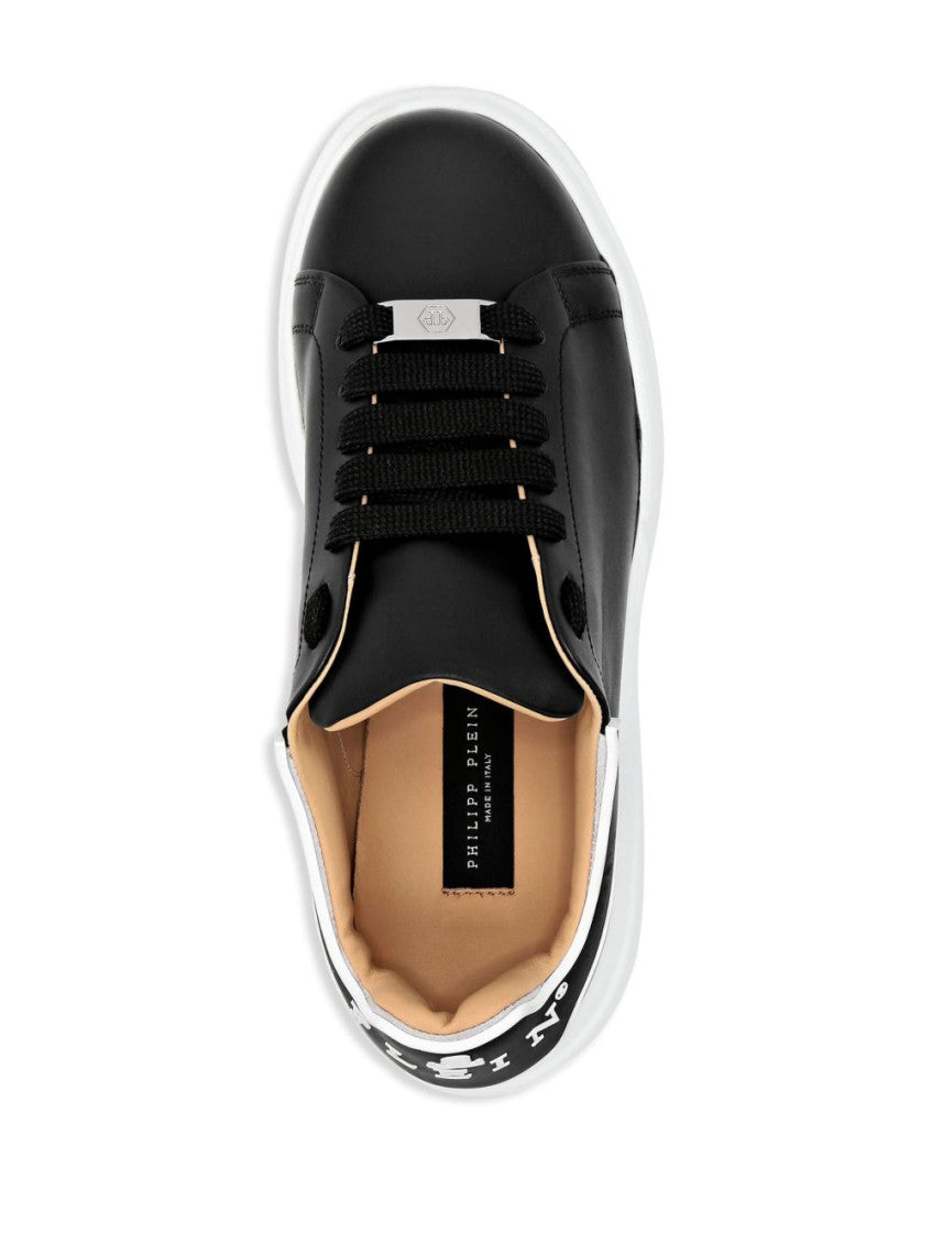 Black Low-Top Sneakers 2