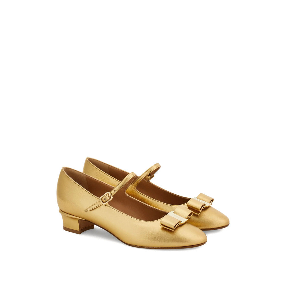 Golden Vara Pumps 2