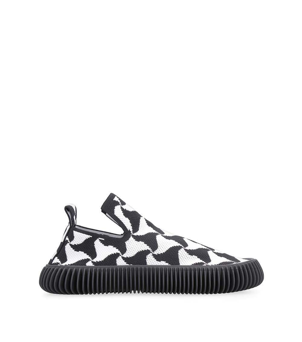 BlackWhite Wavy Triangle Sneakers 2