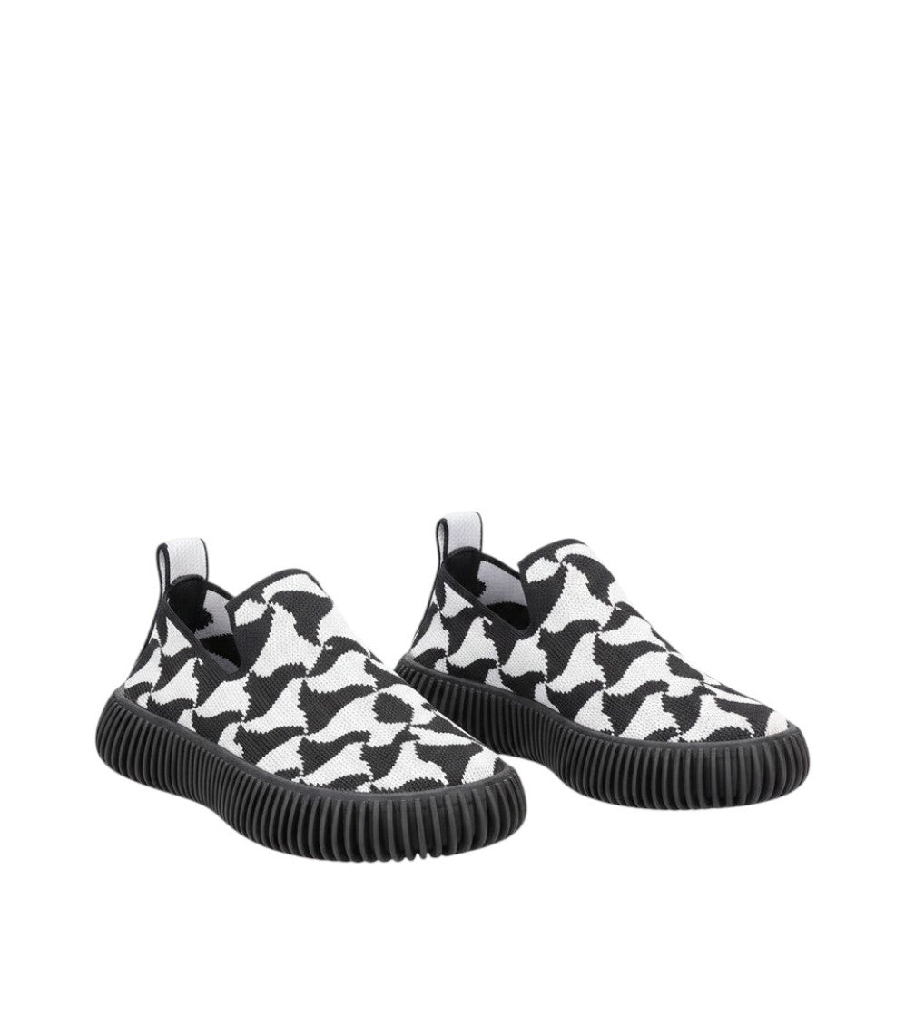 BlackWhite Wavy Triangle Sneakers 4