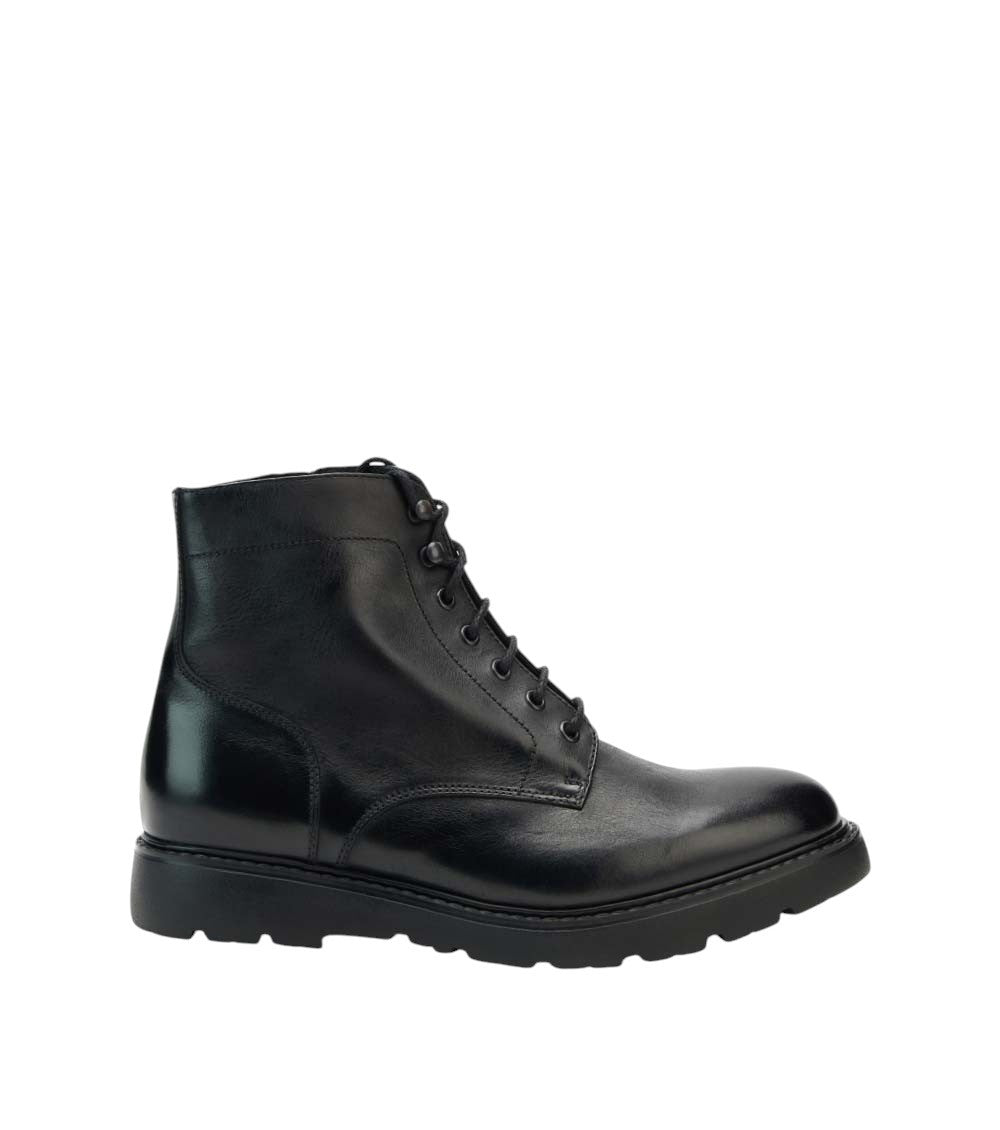 Black Leather Boots 1
