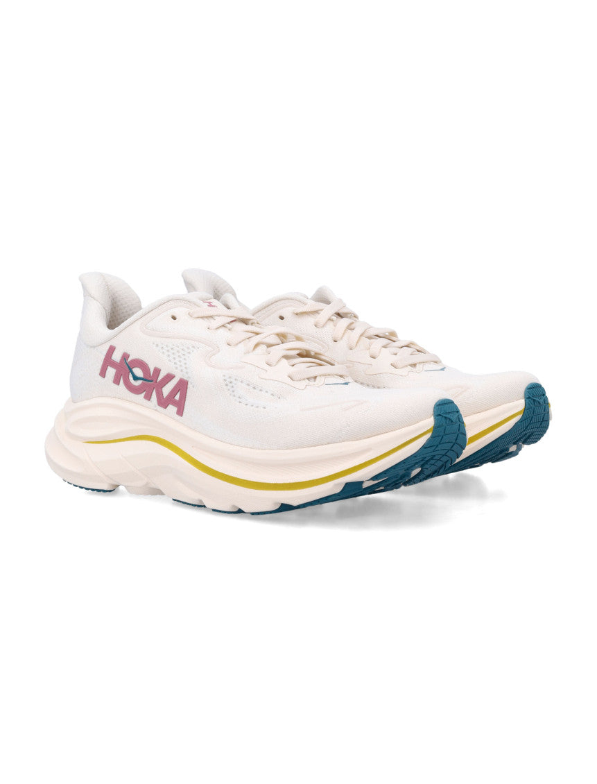 White Logo Sneakers 3