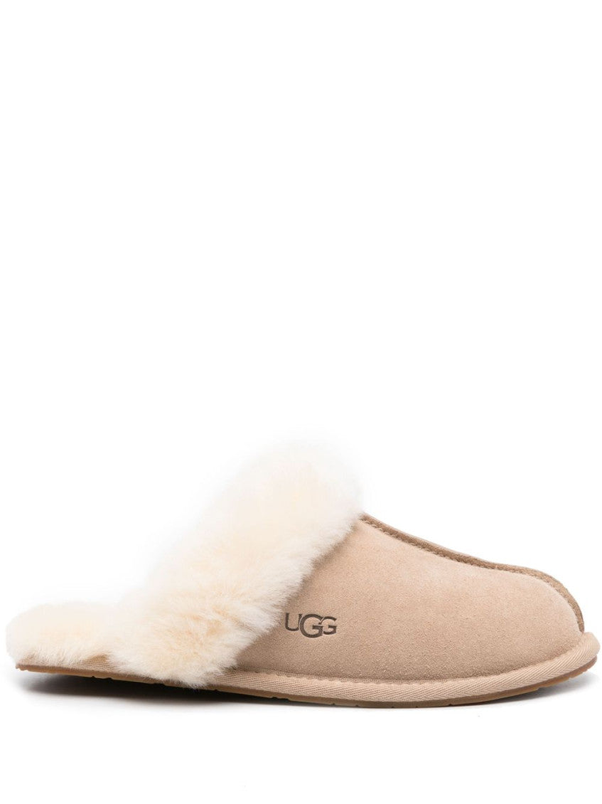 Beige Logo Slides 1