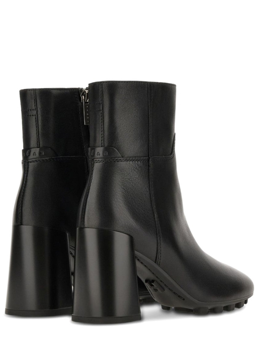 Black Zipper Boots 3