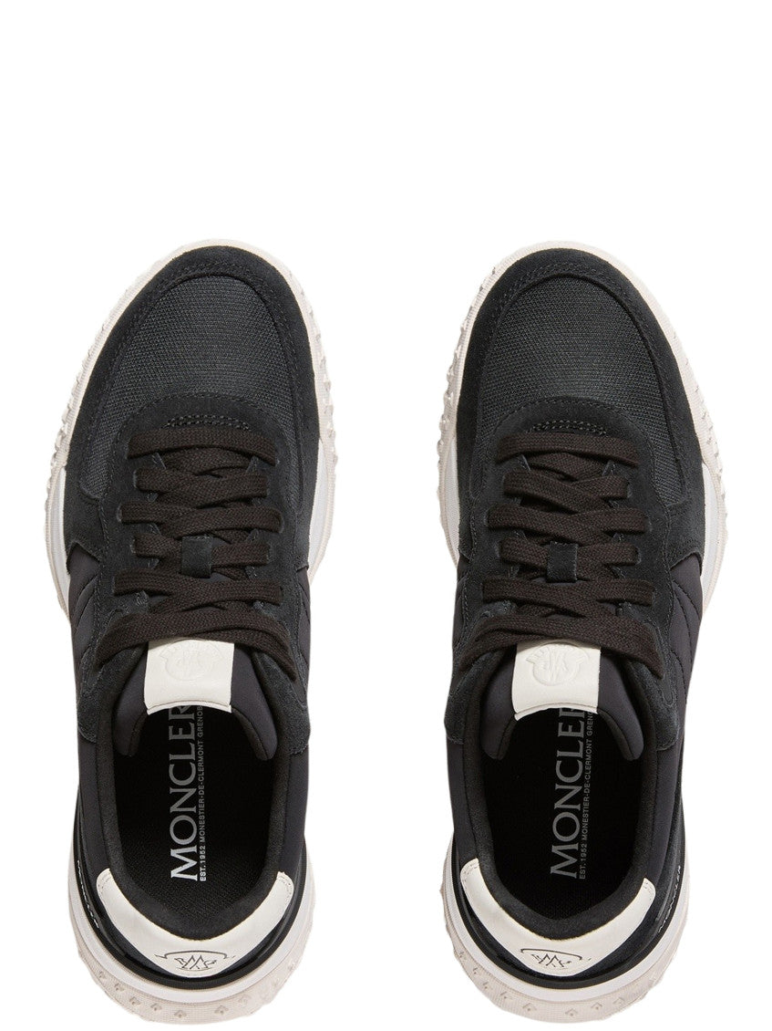 Black Low-Top Sneakers 4