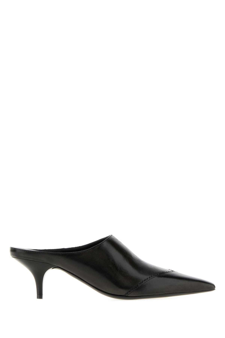 Black Leather Pointed-toe Pumps 1