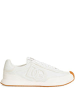 White Logo Sneakers 1